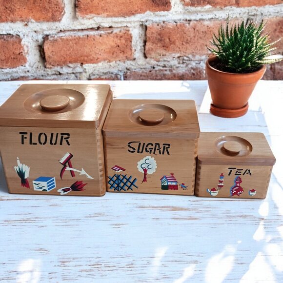 MCM Vintage Set of 3 Hand-Painted Wooden Nesting Canisters – Made in Jap… - Picture 6 of 13